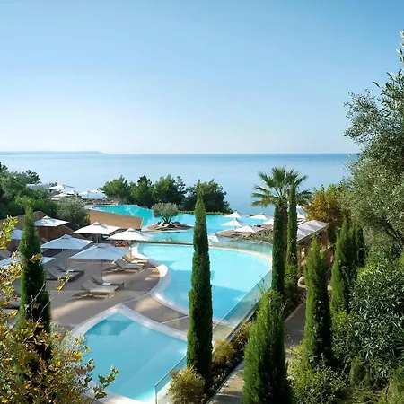 Ikos Oceania Nea Moudania