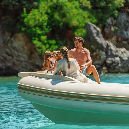 伊卡斯大洋洲度假村 5*