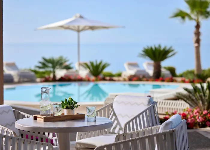 Ikos Oceania Nea Moudania